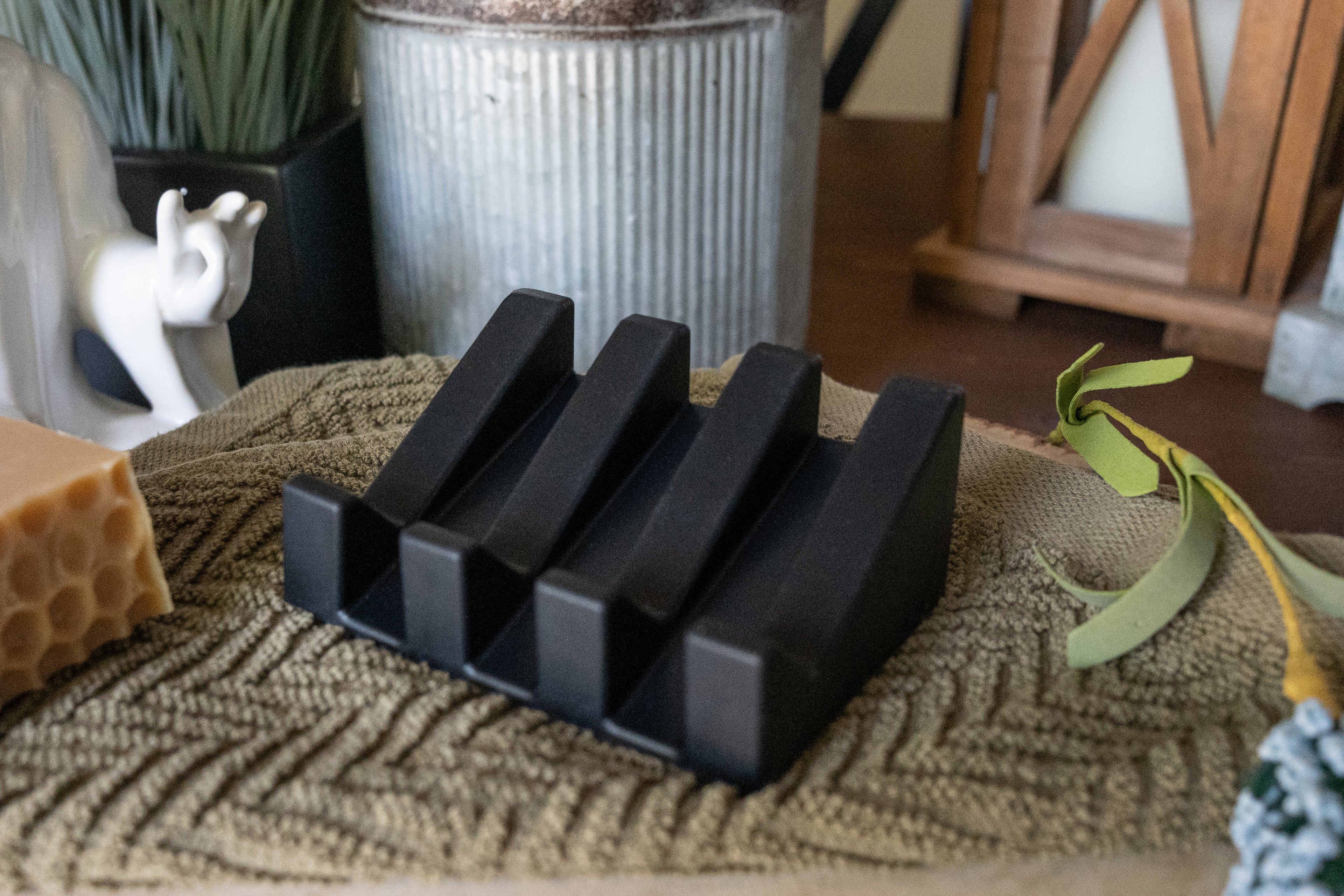 Soap Dish • Black