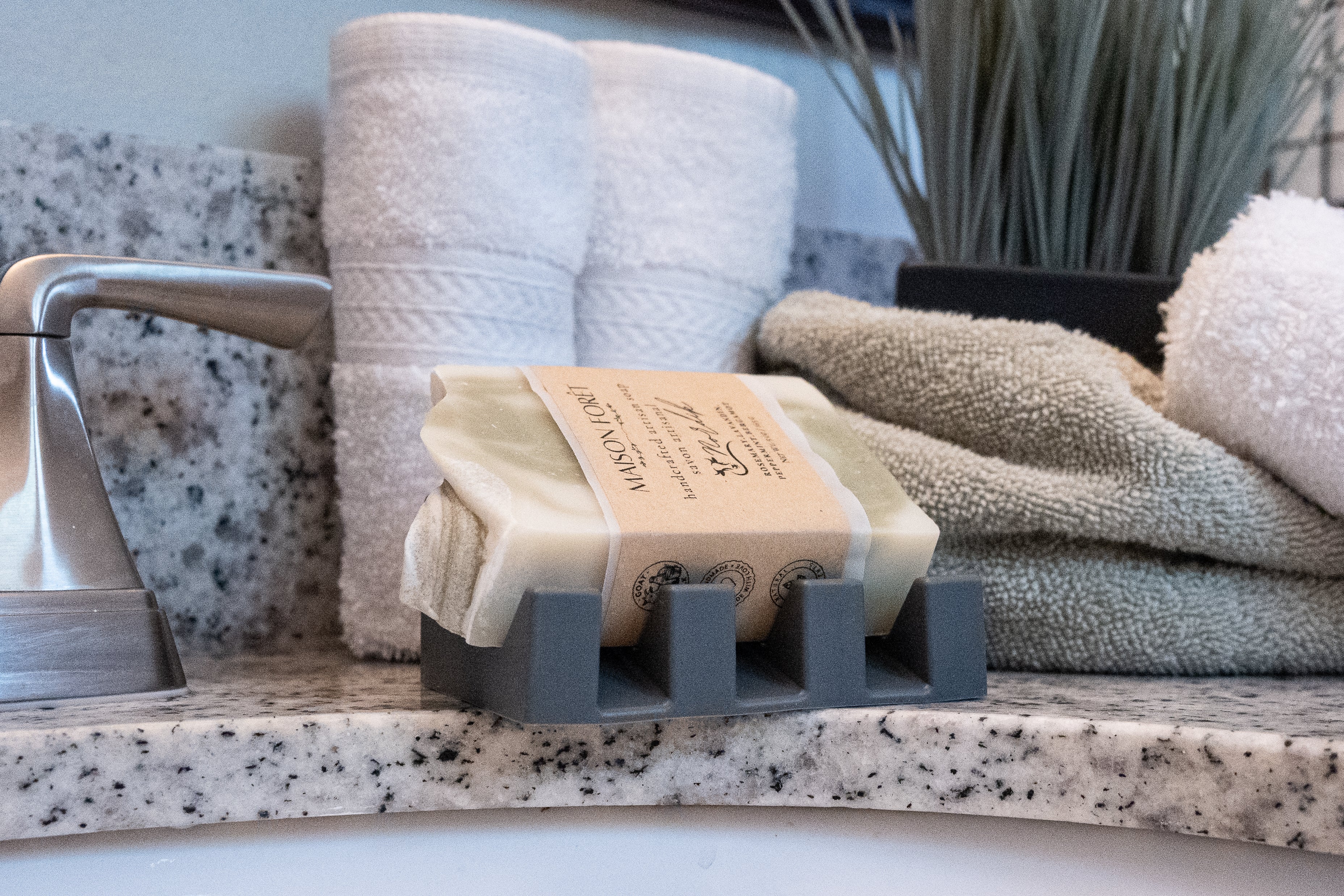 Soap Dish • Anthracite